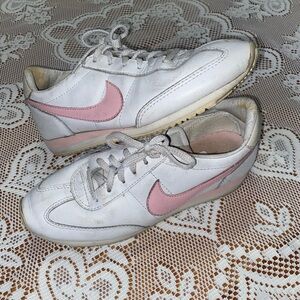 Vintage Nike Leather Trainers Size 8